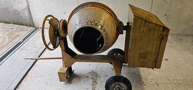 Betoniera 220V - Perfettamente funzionante