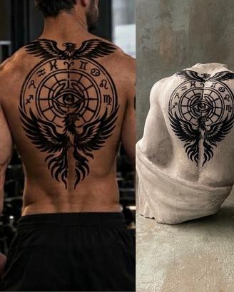 Scultura con tattuaggi