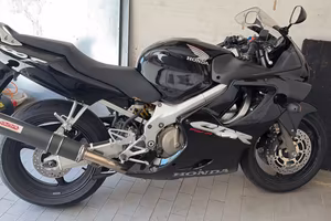 HONDA CBR 600F