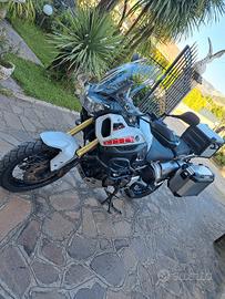 Yamaha XT 1200 super tenere