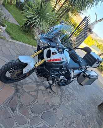 Yamaha XT 1200 super tenere