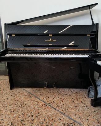 Pianoforte Steinway Z Hamburg con trasporto