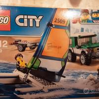 Lego City Pick up con catamarano