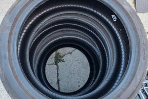 Pirelli Pzero Pz4 Estive 225/40 R18 92Y AO 