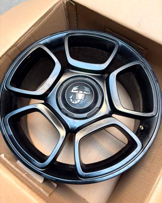 4 Cerchi 17 Abarth 