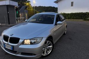 Bmw e90 318i