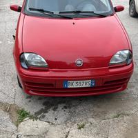 Fiat 600 anno 2000