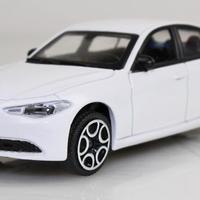 Alfa Giulia modellino 1/43 B Burago