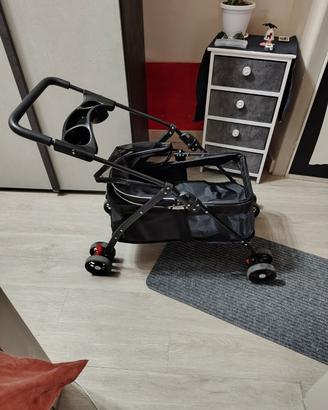 Passeggino per cane