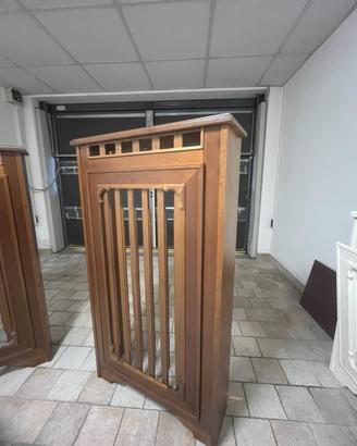 Copritermosifoni verticali in legno