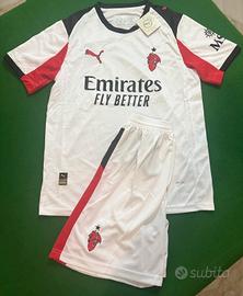kit calcio completo AC Milan 
