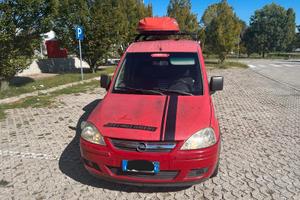 Opel Combo C 1300 Diesel + Carrello