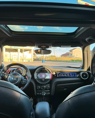 Mini JCW F56 Unica!