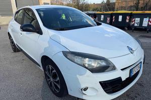 RENAULT Megane Mégane 1.5dCi 110CV Attractive St