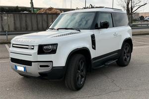 Defender 3.0 I6 D250 HSE Mild Hybrid air sosp.