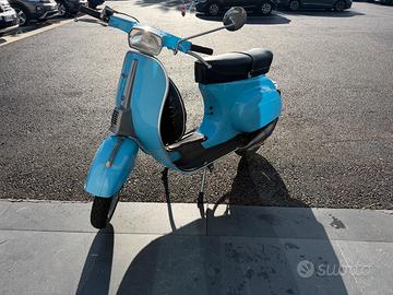 Vespa 50 Special