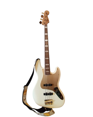 basso Squire jazz bass by Fender 40th anniversary