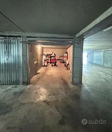 Box auto in centro storico