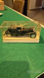 modellino auto d'epoca 