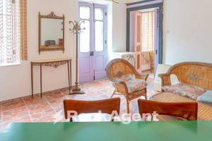 CASA CON GIARDINO PRIVATO