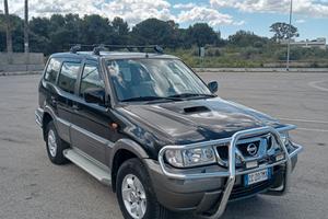 Nissan terrano II 3.0