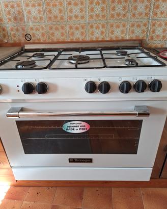 Cucina TECNOGAS 