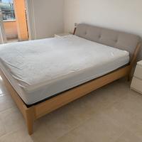 Letto matrimoniale con materasso