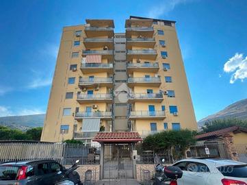 3 LOCALI A PALERMO