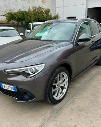 Alfa Romeo Stelvio 2.2 Turbodiesel AT8 Q4 Executiv