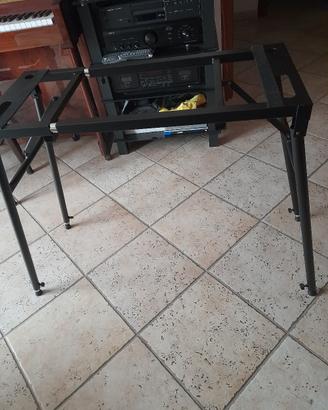 Supporto tastiera o mixer