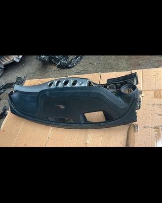 Cruscotto Mercedes classe E 2019 in pelle AMG