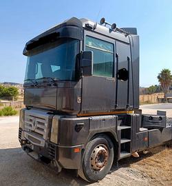 RICAMBI RENAULT MAGNUM 480