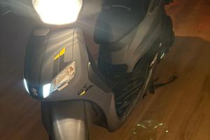 Peugeot tweet 200 gt