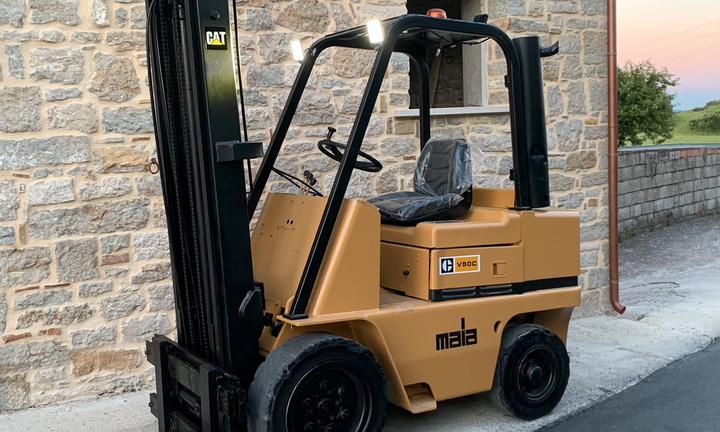 Carrello Elevatore Caterpillar 25 Q.li- Nuoviss