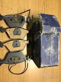 Pastiglie originali Peugeot 605 425094