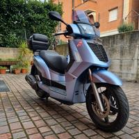 Kymco People 300i - 2009 - 22562 km