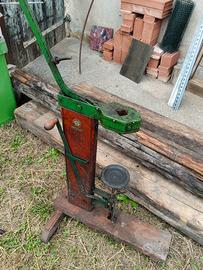 imbottigliatrice antica Bertolaso 