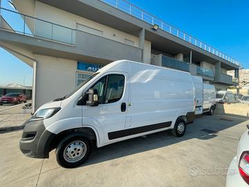 Peugeot Boxer 2.2 BlueHDi l2 h2 anno 2022