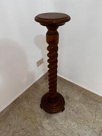 Colonna in legno noce arredo casa portavaso