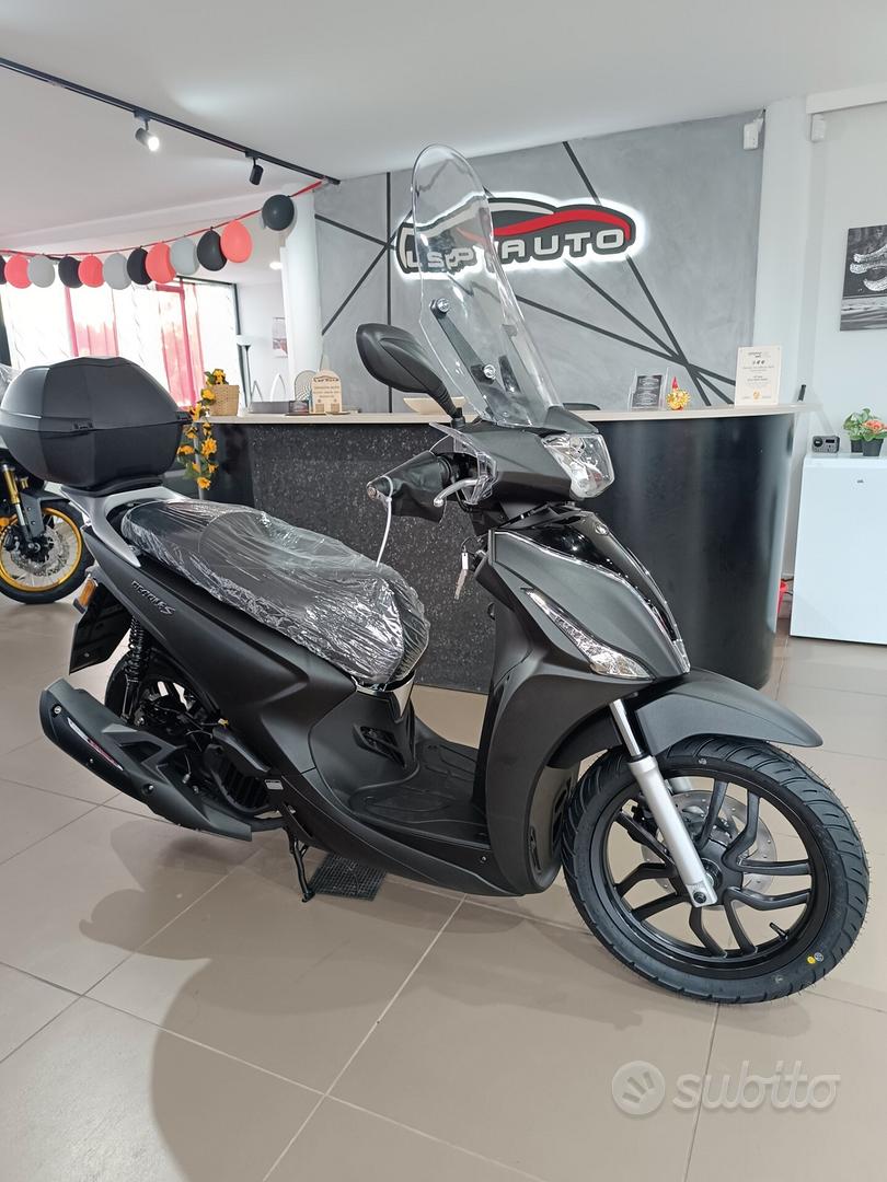 Nero Opaco Prezzo People S 125 Nuovo Kymco People S 125 Scooter A - Main Image