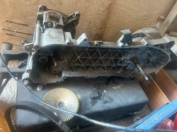 blocco motore piaggio