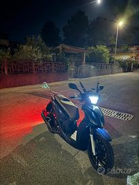 Kymco People S 125 ABS – 7.500 km Pari al Nuovo