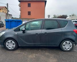 Opel Meriva 2013 Gpl