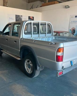Pick up mazda B2500