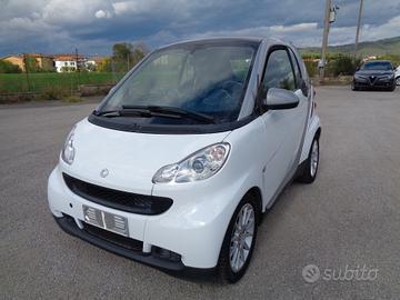 Smart ForTwo 1000 52 kW coupé pure