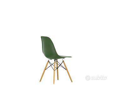 Sedia Vitra Eames Plastic Side Chair RE DSW
