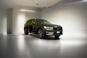 Volvo XC60 2.0 T6 recharge plug-in hybrid Inscript