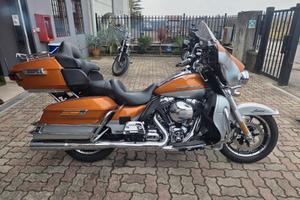 Harley-Davidson electra glide Ultra - 2015