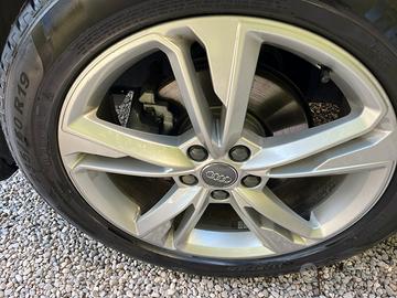 Cerchi da 19 originali audi