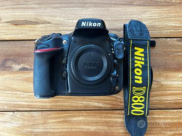 Corredo Nikon D800 Nital + 24-70, 70-300, accessor